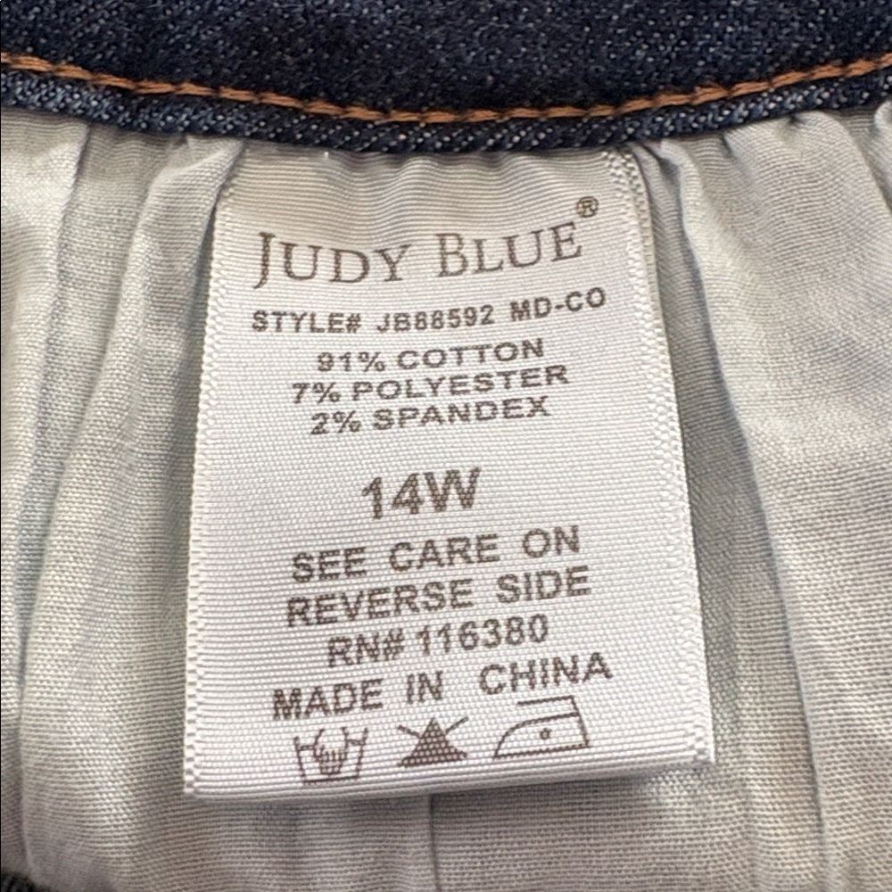 JUDY BLUE | Women Vintage Wash Blue High Waist Wide Leg Crop Denim Jean size 14W - Picture 14 of 15